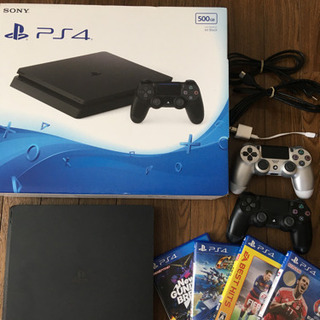 PS4 コントローラー2個＋ソフト4つ＋充電アダプタ