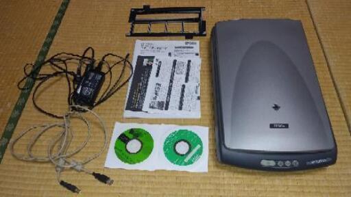 エプソンスキャナーGT-9300UF 自宅保管品　動作未確認\n\n