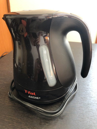 【引渡確定済】T-fal 電子ケトル\u0026PRADA財布(ピンク)