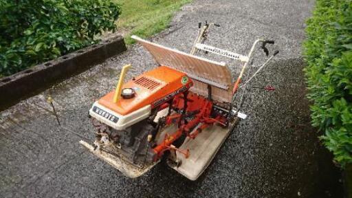 田植え機