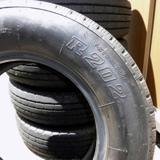 2019年製 ブリジストン R202 195/75R15 タイヤ 6本セット キャンター 2019年製 ブリジストン R202 195/75R15 タイヤ 6本セット キャンター