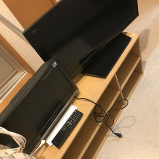 テレビ、テレビボード売ります