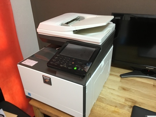 フルカラー複合機（プリンター、スキャナー等）シャープ MX-C302W