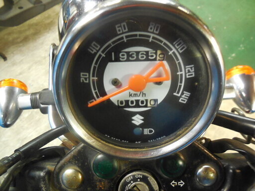 SUZUKI ST250-E 赤/銀 激安配送キャンペーン 諸経費無し 消費者還元店 点検