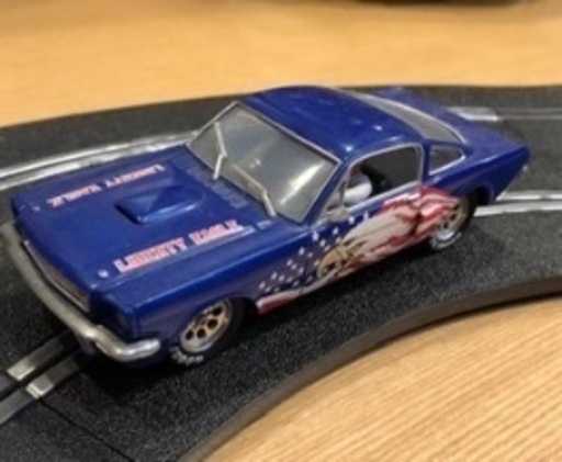 スロットカー　フォードムスタング1／32