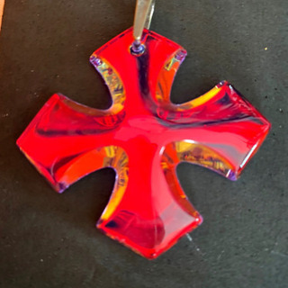 バカラ ネックレス 十字架　オーロラ