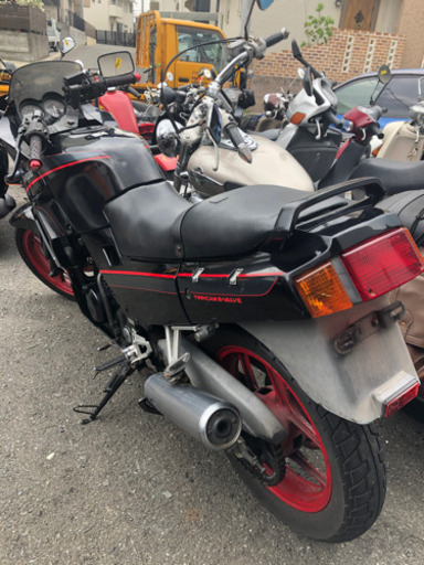 Kawasaki GPX250R セル始動 福岡市南区 GPX系列で最も成功したのは