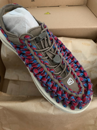 KEEN レディース Walnut Crimson