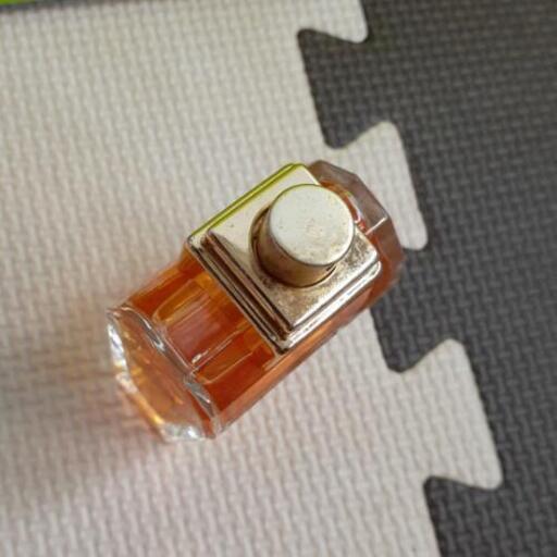 Gucci Accentiグッチ香水オードトワレ30ml 上伊田の香水の中古あげます 譲ります ジモティーで不用品の処分