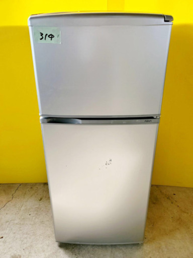 高年式‼️314番 AQUA✨ノンフロン直冷式冷凍冷蔵庫✨AQR-111F‼️