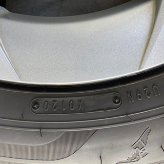 30プリウス後期純正15インチタイヤホイールセット　バリ山