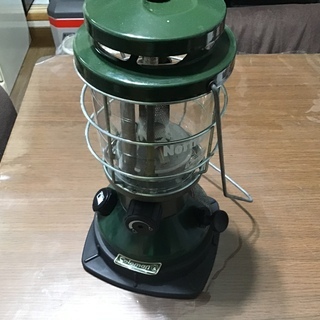 その他 コールマンColemanランタン。レギュラーガソリンモデル。
