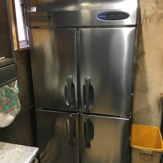 2017年製 ホシザキ 業務用縦型冷凍冷蔵庫 HRF-90LZT（冷蔵430L/冷凍