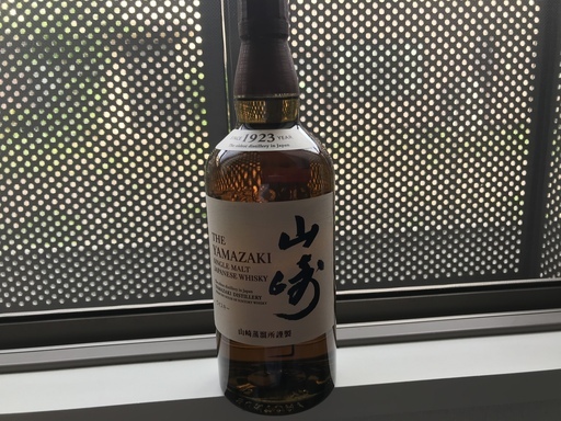 山崎　700ml
