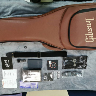 【Gibson】 LesPaulモデル　エレアコ【ほぼ新品投げ売り】