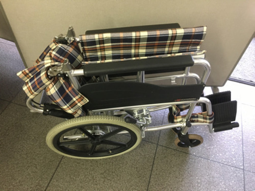 超美品　松永製作所介助用車椅子，耐荷重100Kg