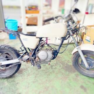 ★HONDA★ エイプ★激安エイプ50入荷しました。(*^▽^)/★*自分で直せる人☆♪今月末迄部品全部セット早い者勝ち(>_<)委託の為ノークレームでお願いします‼️ ☆HONDA☆ エイプ☆激安エイプ50入荷しました。(*^▽^)/☆*自分で