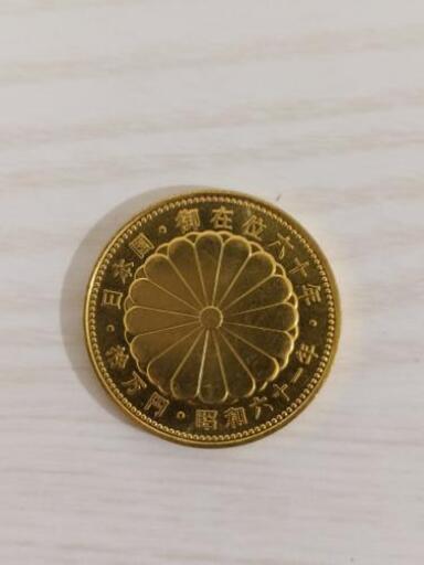 御在位60年　10万円