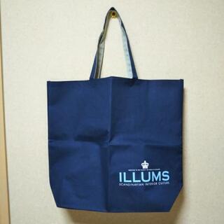IＬＬUMSの買い物バッグ