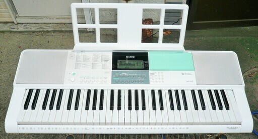 ☆CASIO カシオ LK-512 KEYBOARD 光ナビゲーションキーボード◇2019年