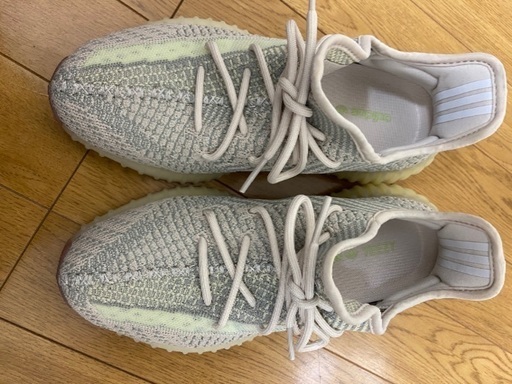 アディダス イージーブースト350 V2 シトリン