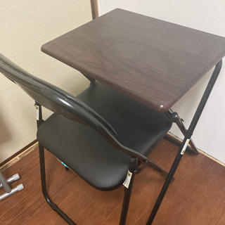 ニトリ　折り畳みデスク&折り畳み椅子