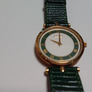 GUCCI☆シェリーライン☆メンズ時計☆ホワイト✕グリーン☆ヴィンテージ