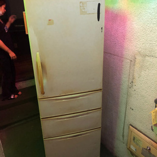 【 冷蔵庫 】サンヨー、家庭用冷蔵庫【355L】