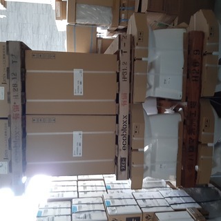 在庫処分セール　新品　トイレ３点セット（便器＋タンク＋普通便座セット）床排水200㎜　引き取り限定