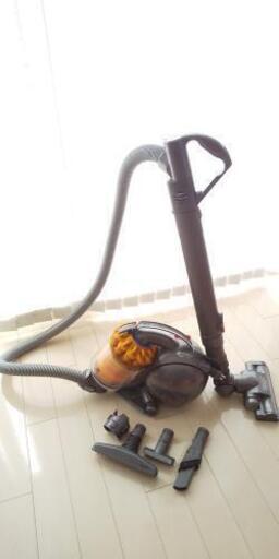 dyson  DC36 ダイソン   掃除機 本体\u0026パーツ(成立しました)