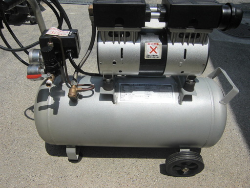 30L 静音オイルレスエアーコンプレッサー EWS-30