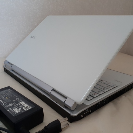 取引中です】 ☆corei5＋SSDで快適＆ブルーレイ搭載☆ NEC LaVie 大 