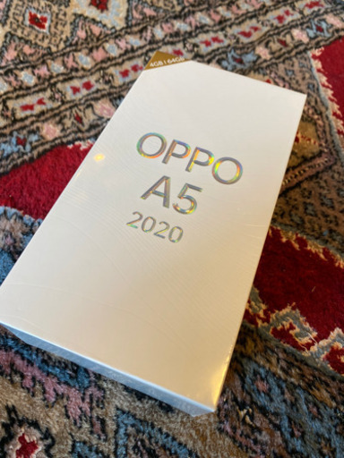 新品未開封　最新機種　simフリースマホ　OPPO A5 2020 楽天モバイル対応 simフリースマートフォン