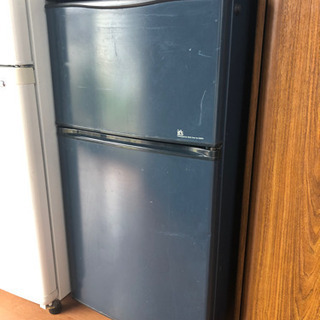 小さめの冷蔵庫（一人暮らし用）