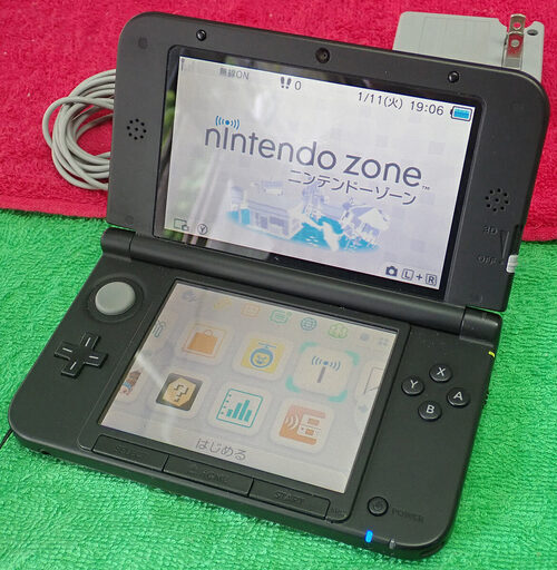 札幌 任天堂 3DSLL 赤黒 本体 充電アダプター 中古