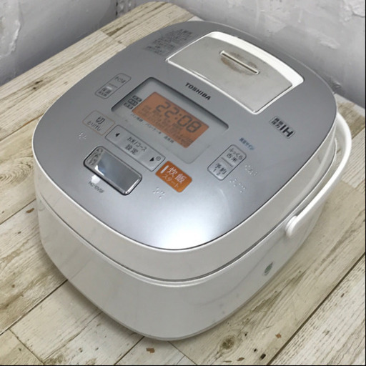 東芝　5.5合炊きIH炊飯器　RC-10VSF（W）