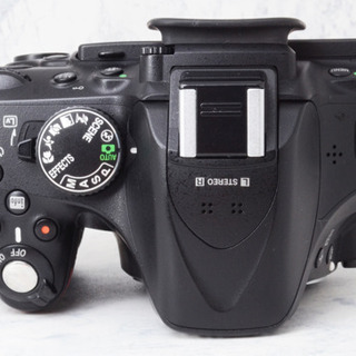 S数8630回●Wi-Fi転送●自撮りに最適●ニコン D5200 安心のゆうパック代引き発送！送料、代引き手数料無料！