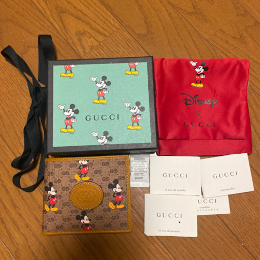 GUCCI Disney ミッキー　折り財布