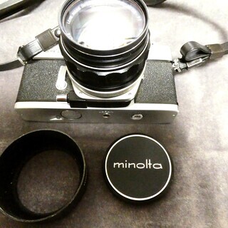 往年の名器　ミノルタ　SRT 101　銀塩カメラはいかが？