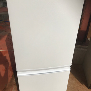 SHARP ノンフロン冷凍冷蔵庫 137L 2014年製
