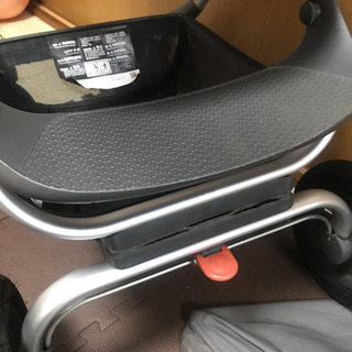 取り引き中）ストッケ スクート2☆付属品付き