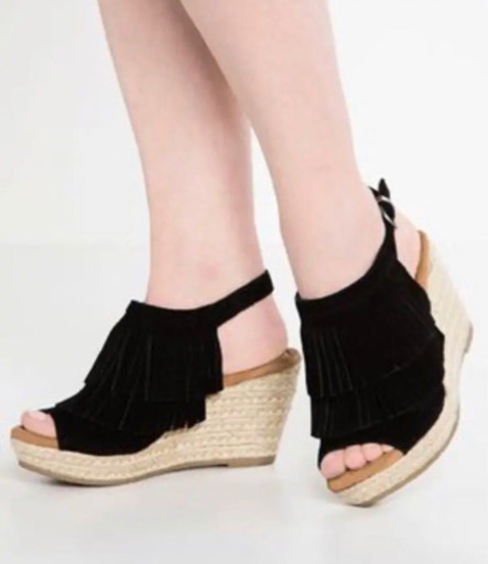美品▼MINNETONKA✯ASHLEY ウェッジサンダル 24.0cm