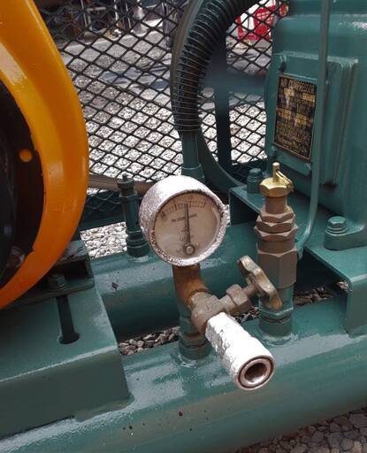 鹿児島発 富士ガソリンエンジンコンプレッサーNCT300