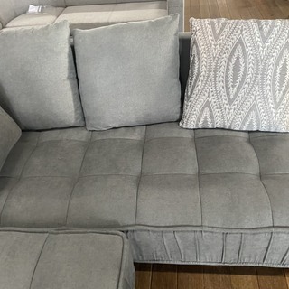 新品コーナーソファー！グレー！クッション8個付き！通常ネット価格89800円ヲ39800円で販売します！限定3セット限り！