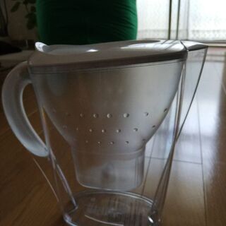 BRITA 容器