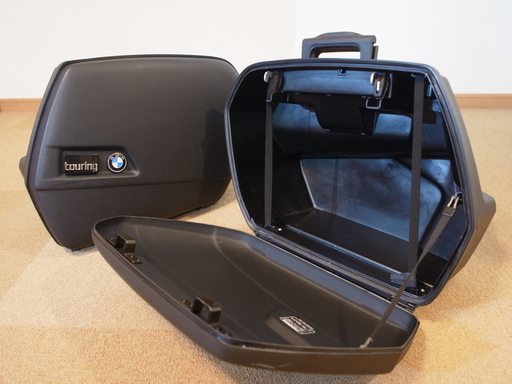 BMW R1100〜1150 シリーズ用　純正パニアケース + パニアリッド BMW R1100〜1150 シリーズ用 純正パニアケース + パニアリッド