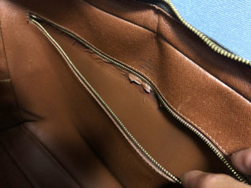 バッグ VUITTON