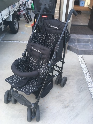 【申し訳ありません買い手が決まりました】キンダーワゴン2人乗りベビーカー