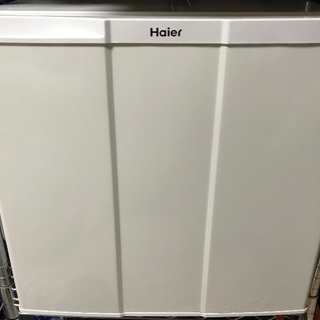 ハイアール　小型冷蔵庫約46リッター