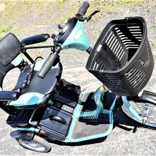 高速カスタム フランスベッド ハンドル型 三輪 電動車椅子 Ｓ637スマートパル　バッテリー新品交換済